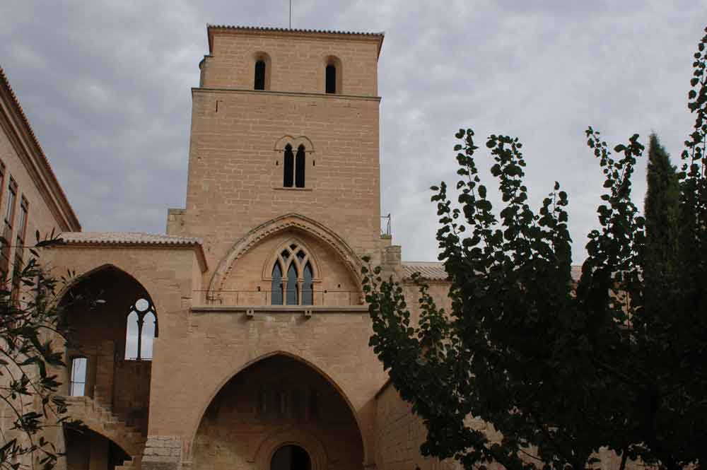 Teruel - Alcañiz 09 - castillo de los Calatravos y Parador.jpg